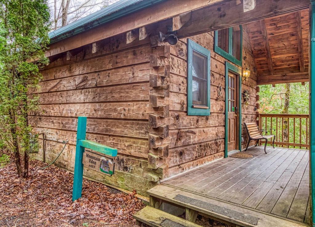 Mountain Eden, Hot Tub, Resort Pool, Wifi, 1089 Free Tickets Each Paid Day, Dollywood And More Gatlinburg Exterior foto